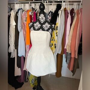 NWT Commense Strapless White Mini Dress with Flap Pockets